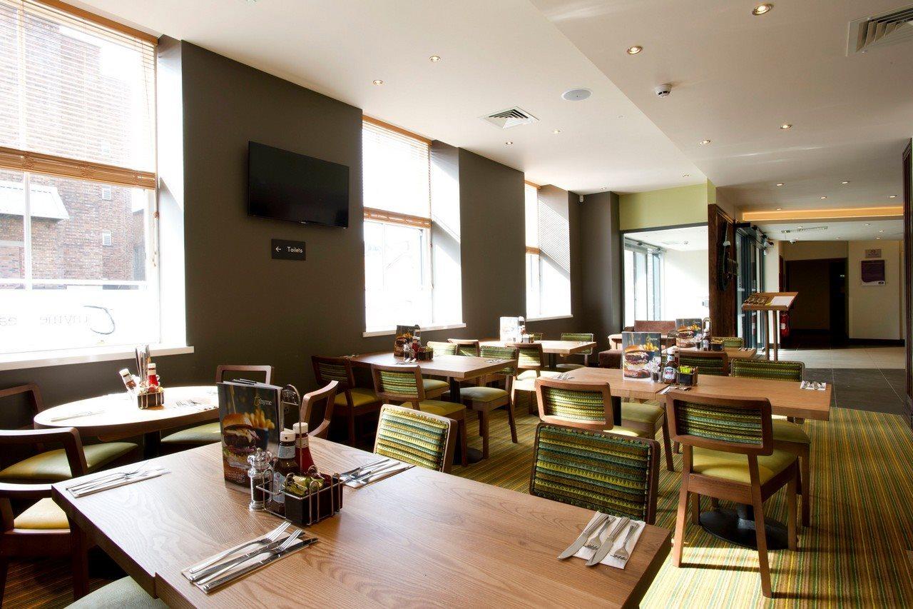 Premier Inn Perth City Centre Luaran gambar