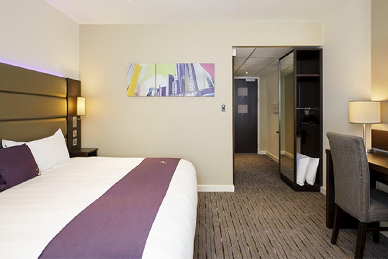 Premier Inn Perth City Centre Luaran gambar