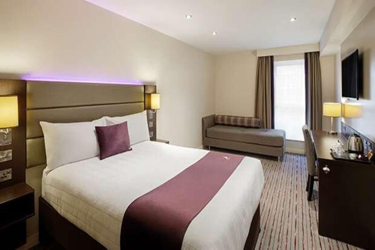 Premier Inn Perth City Centre Luaran gambar