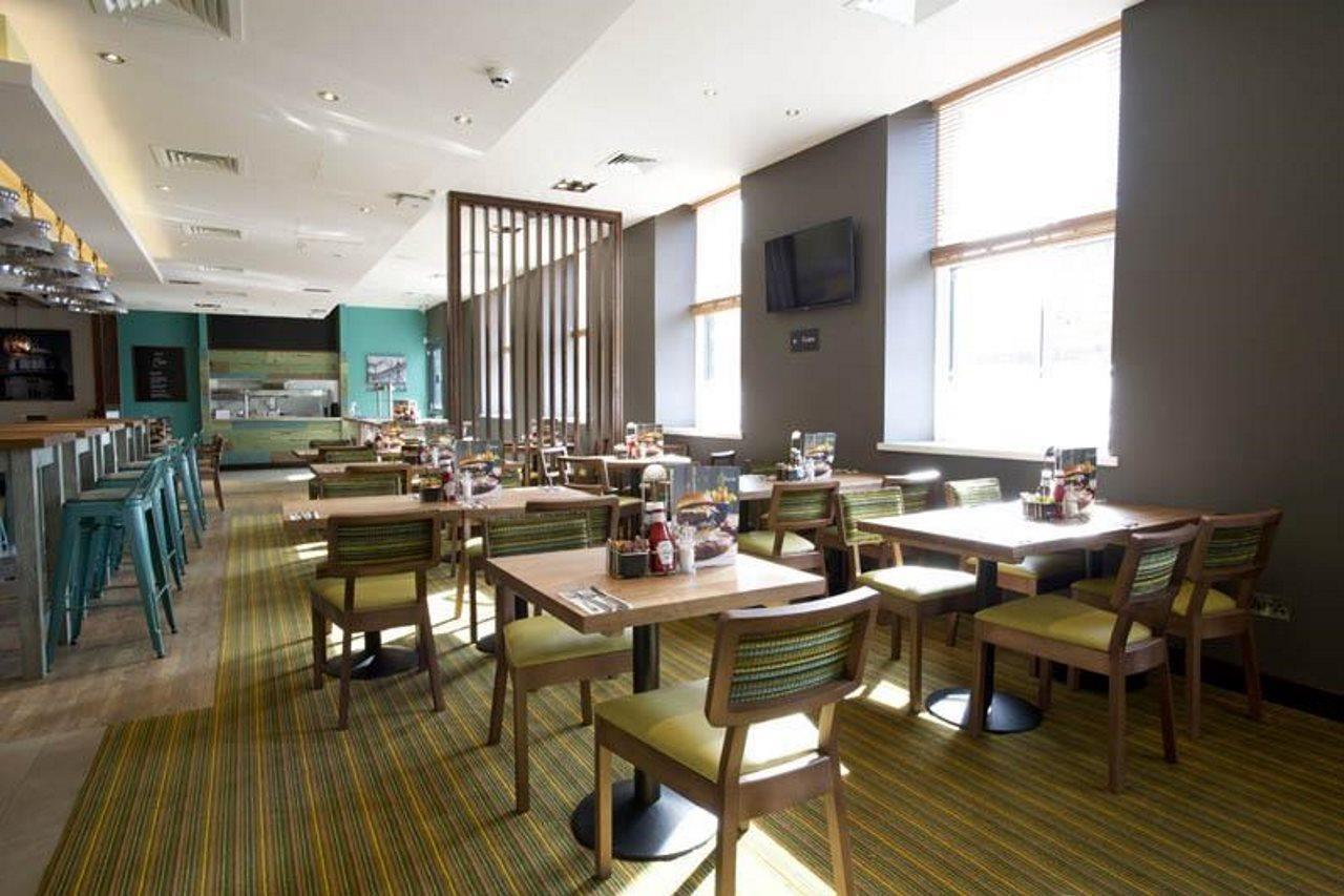 Premier Inn Perth City Centre Luaran gambar